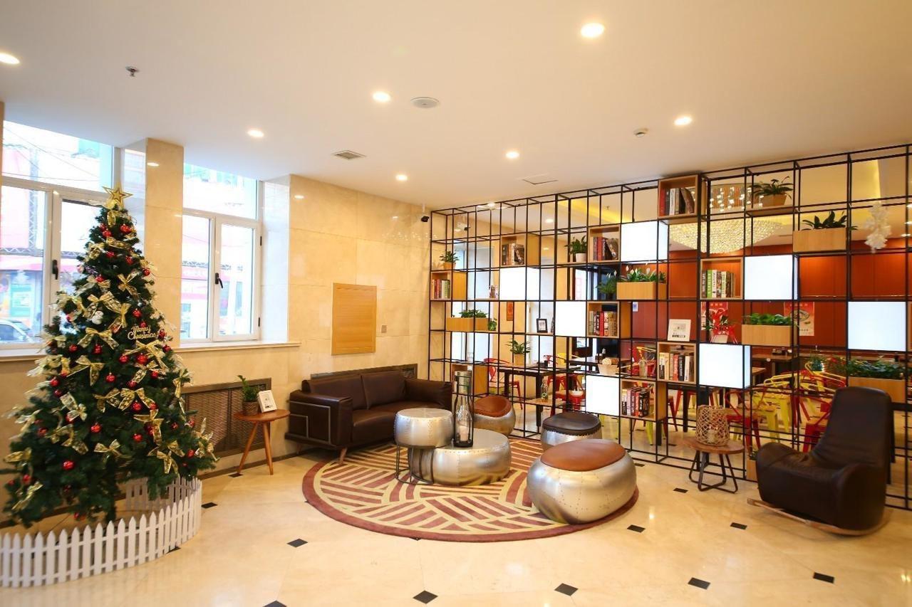 Chonpines Hotel Чанчунь Екстер'єр фото