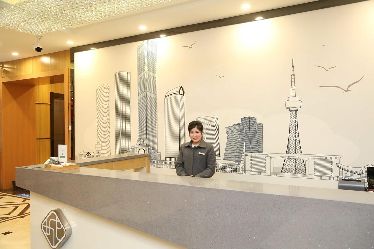 Chonpines Hotel Чанчунь Екстер'єр фото
