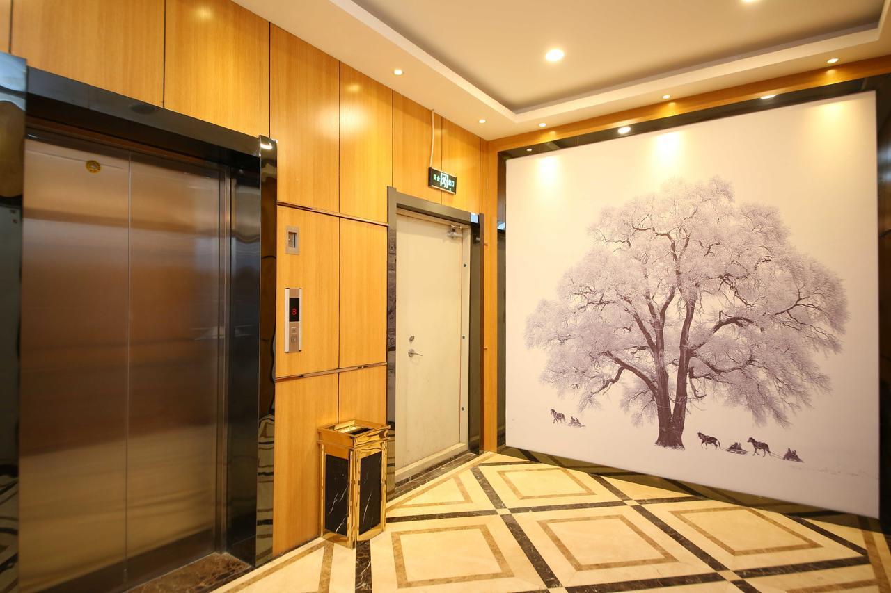 Chonpines Hotel Чанчунь Екстер'єр фото